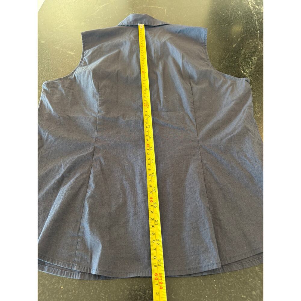 Ann Taylor LOFT Navy sleevless button up camp shirt SZ 10 - Picture 6 of 7